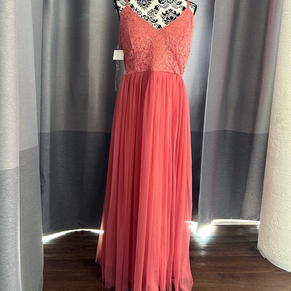 Lovely Grace long party dress size XL brand new with taq